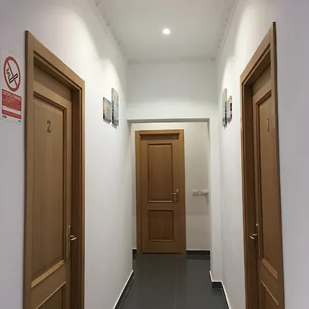 بيت ضيافة Gianni's *